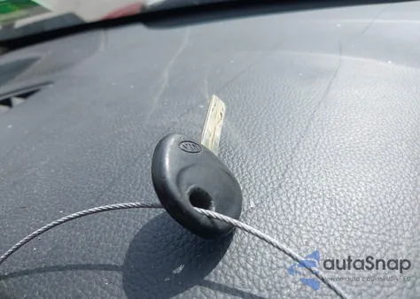 2011 Kia Optima Lx z USA, uszkodzony, nr VIN KNAGM4A79B5065549